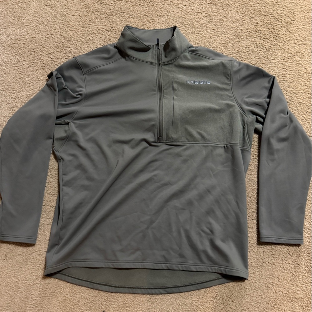 Kuiu bicomp 1/2 zip fleece. Size xl